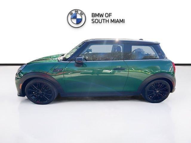 used 2022 MINI Hardtop car, priced at $25,000