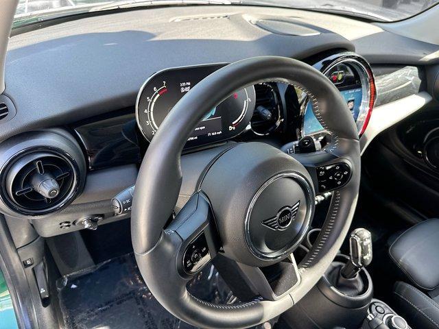 used 2022 MINI Hardtop car, priced at $25,000