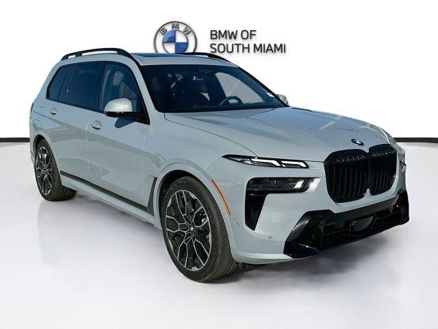 new 2025 BMW X7 car, priced at $92,066