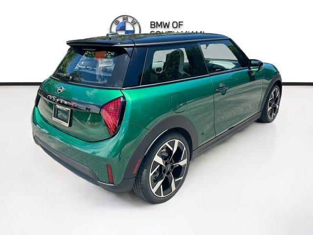 new 2025 MINI Hardtop car, priced at $35,659