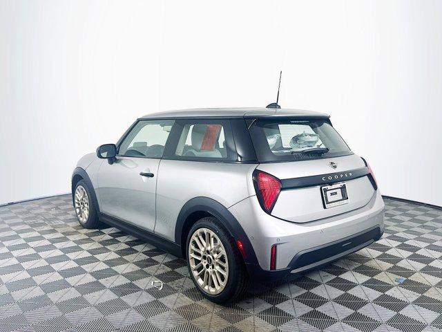 new 2025 MINI Hardtop car, priced at $31,781