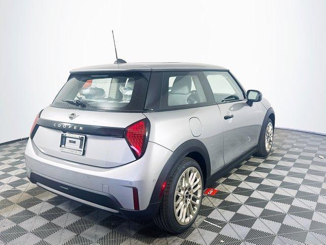 new 2025 MINI Hardtop car, priced at $31,781