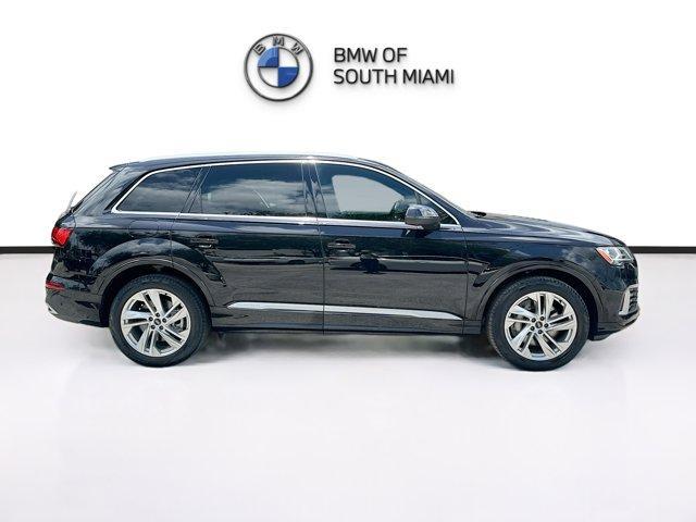 used 2021 Audi Q7 car, priced at $31,000