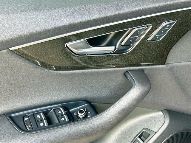 used 2021 Audi Q7 car, priced at $31,000