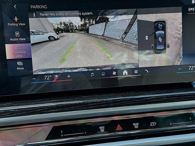 new 2025 BMW i7 car, priced at $104,904