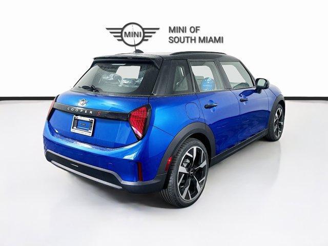 new 2025 MINI Hardtop car, priced at $36,749