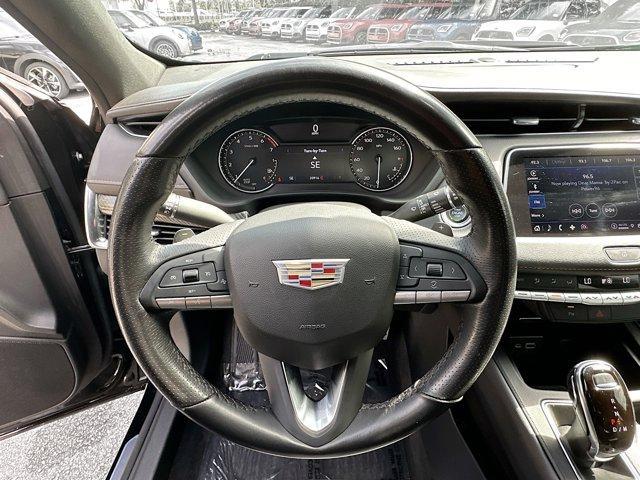 used 2022 Cadillac XT4 car, priced at $28,000