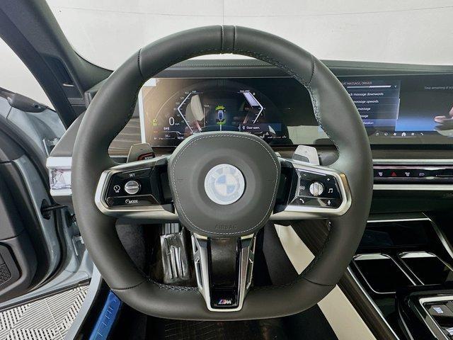 new 2025 BMW 760 car, priced at $118,176