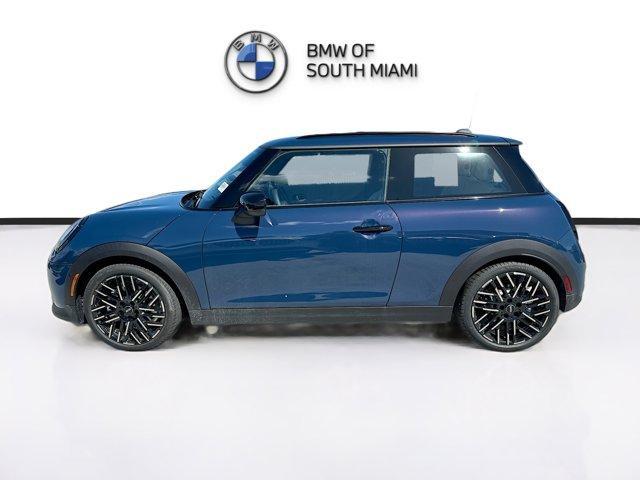 new 2025 MINI Hardtop car, priced at $32,810