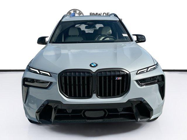 new 2025 BMW X7 car, priced at $112,567