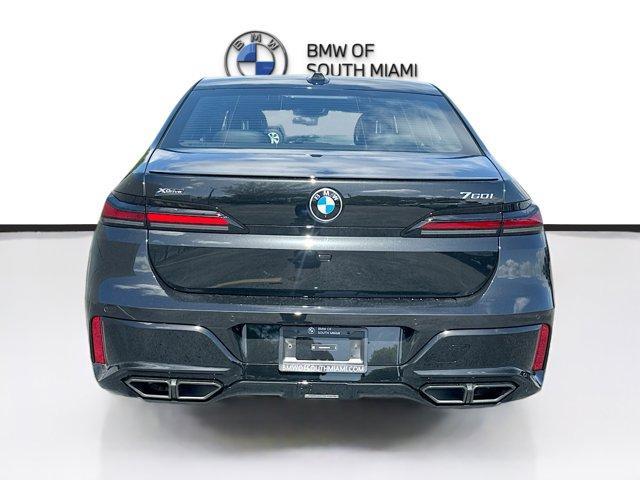 new 2025 BMW 760 car, priced at $124,757