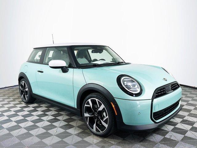 new 2025 MINI Hardtop car, priced at $32,614