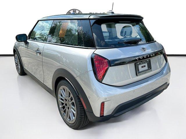 new 2025 MINI Hardtop car, priced at $34,171