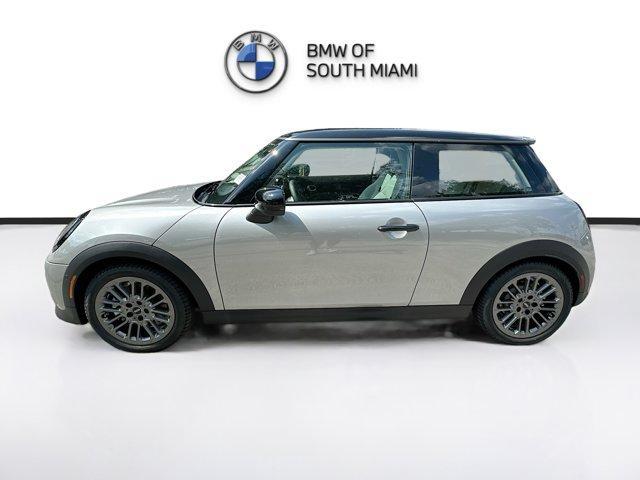 new 2025 MINI Hardtop car, priced at $34,171