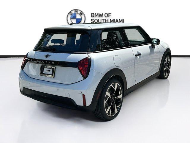 new 2025 MINI Hardtop car, priced at $37,465