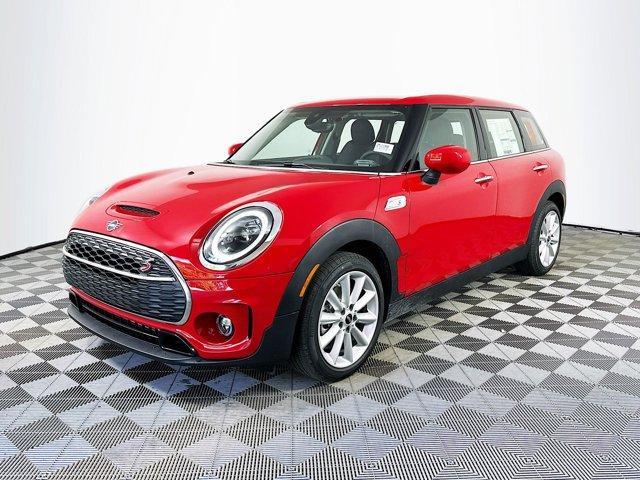 new 2024 MINI Clubman car, priced at $32,002