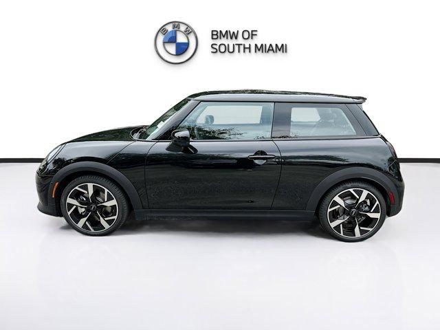 new 2025 MINI Hardtop car, priced at $37,465