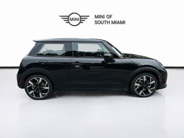 new 2025 MINI Hardtop car, priced at $35,966