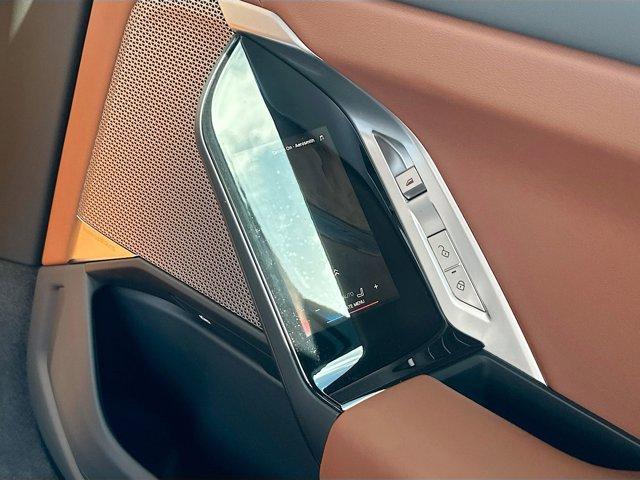 new 2025 BMW 750e car, priced at $109,307