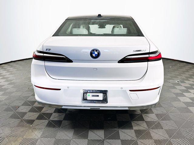 new 2025 BMW i7 car, priced at $118,023