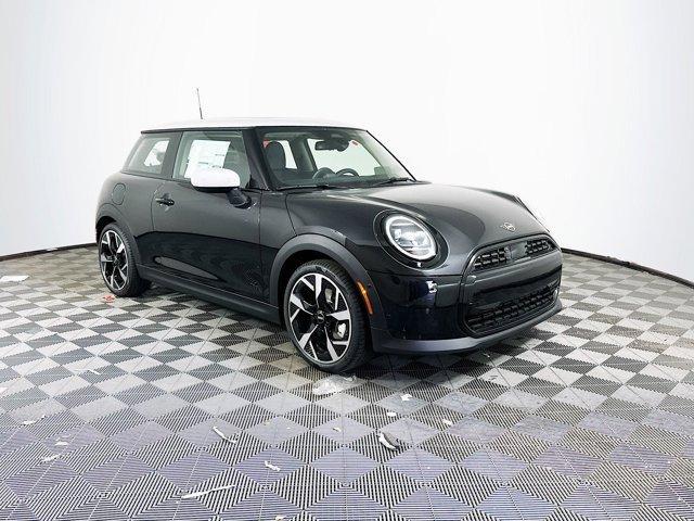 new 2025 MINI Hardtop car, priced at $32,565