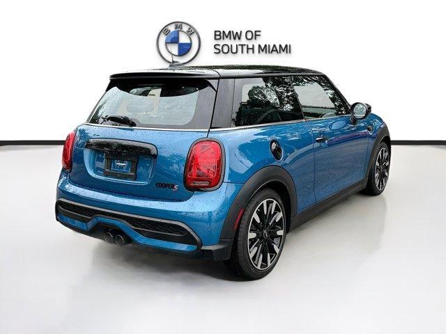 used 2022 MINI Hardtop car, priced at $25,500