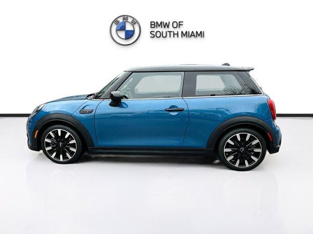 used 2022 MINI Hardtop car, priced at $25,500