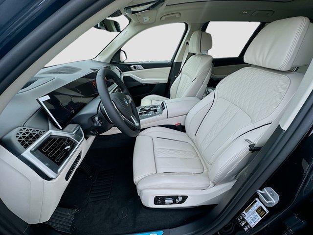 new 2026 BMW X7 car, priced at $95,996