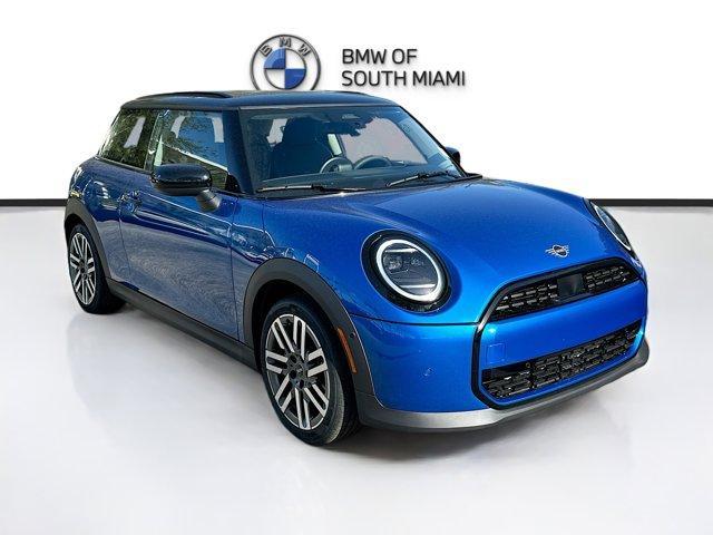 new 2025 MINI Hardtop car, priced at $32,825