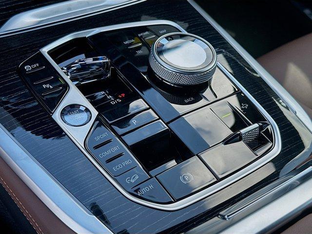 new 2026 BMW X7 car