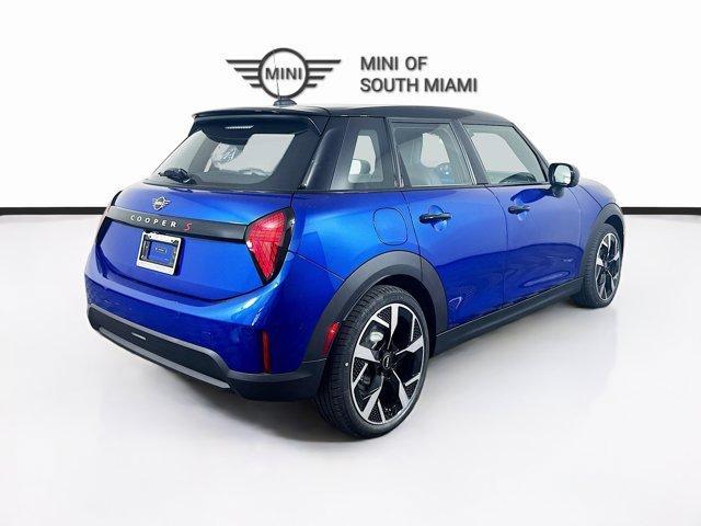 new 2025 MINI Hardtop car, priced at $37,180