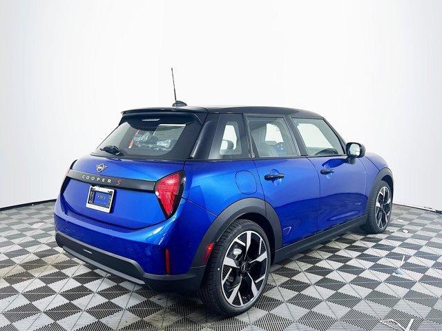 new 2025 MINI Hardtop car, priced at $37,180