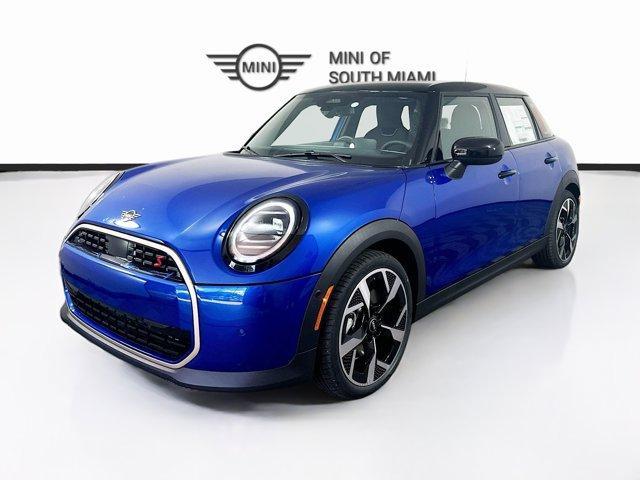 new 2025 MINI Hardtop car, priced at $37,180