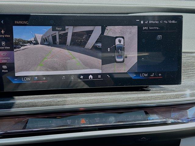 new 2025 BMW 760 car, priced at $121,552
