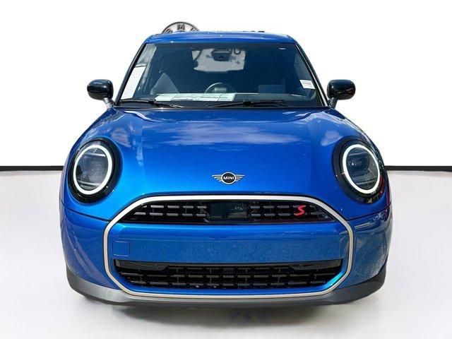 new 2025 MINI Hardtop car, priced at $37,180