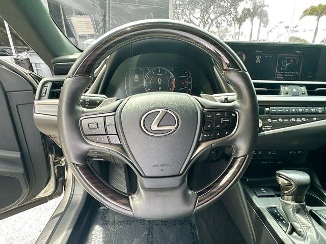 used 2021 Lexus ES 350 car, priced at $28,250