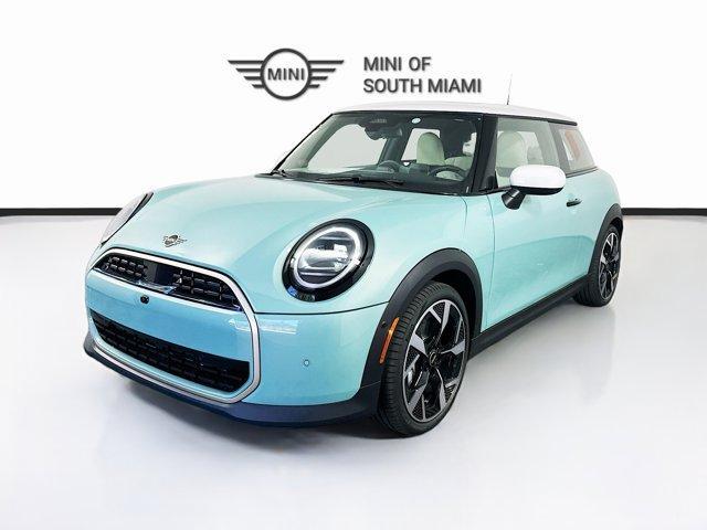 new 2025 MINI Hardtop car, priced at $34,301