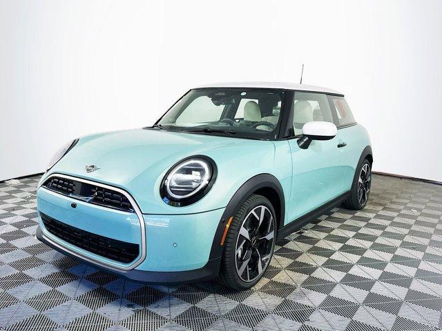 new 2025 MINI Hardtop car, priced at $35,015