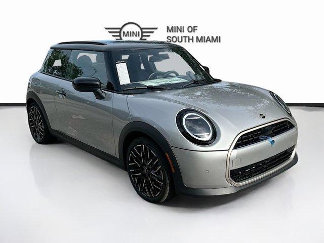 new 2025 MINI Hardtop car, priced at $33,774