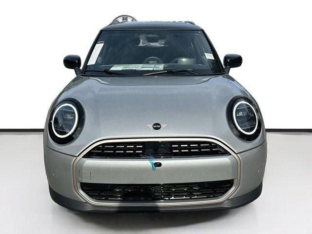 new 2025 MINI Hardtop car, priced at $35,211