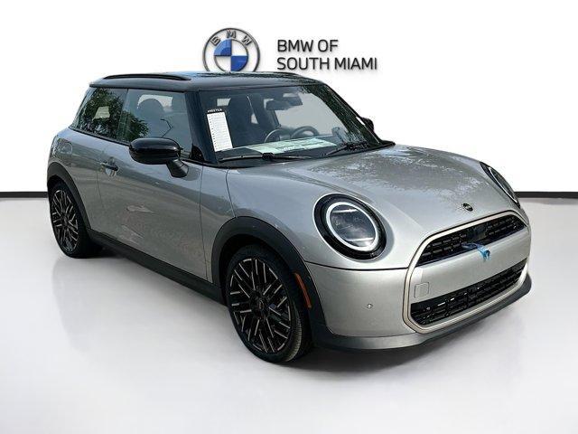 new 2025 MINI Hardtop car, priced at $35,211