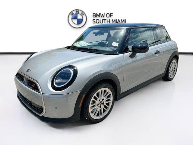 new 2025 MINI Hardtop car, priced at $34,171