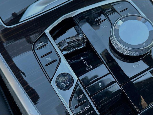 new 2026 BMW X7 car
