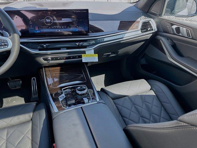 new 2026 BMW X7 car