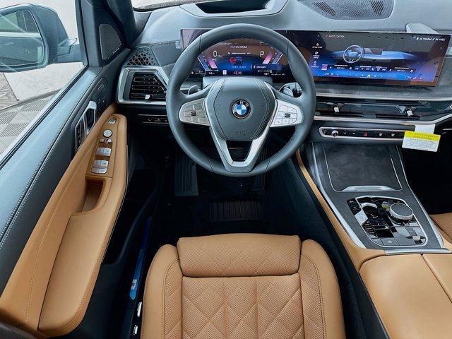 new 2025 BMW X7 car, priced at $87,264