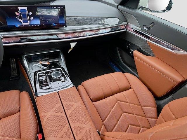 new 2025 BMW 760 car, priced at $124,394