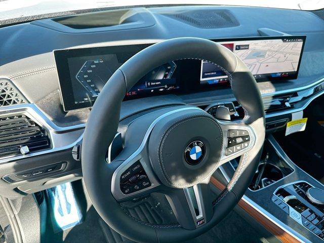 new 2025 BMW X7 car, priced at $110,617