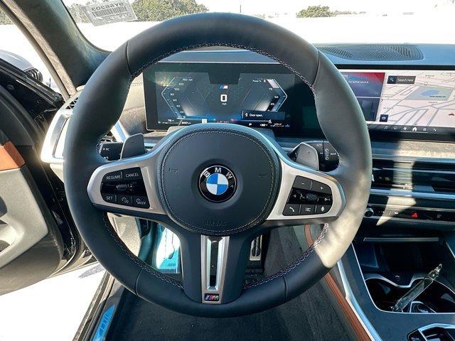 new 2025 BMW X7 car, priced at $110,617