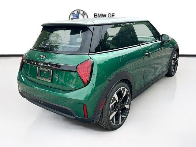 new 2025 MINI Hardtop car, priced at $34,459