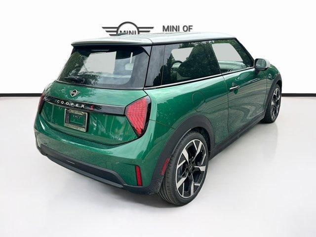 new 2025 MINI Hardtop car, priced at $33,741